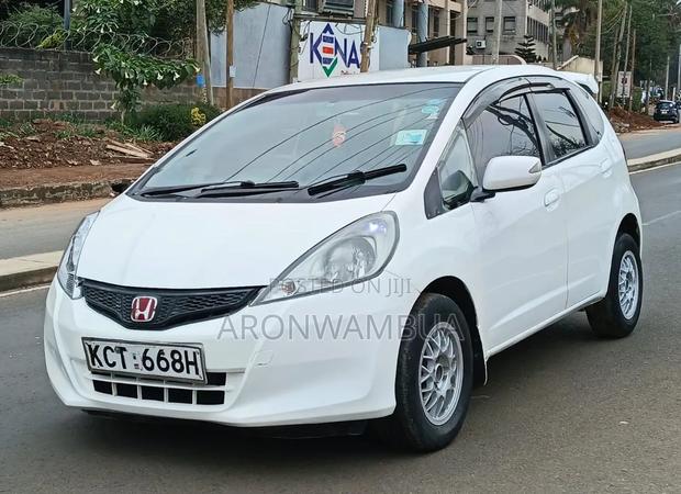 Honda Fit 2011 White