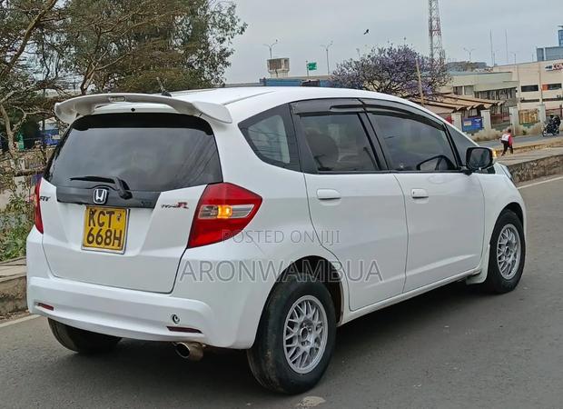 Honda Fit 2011 White