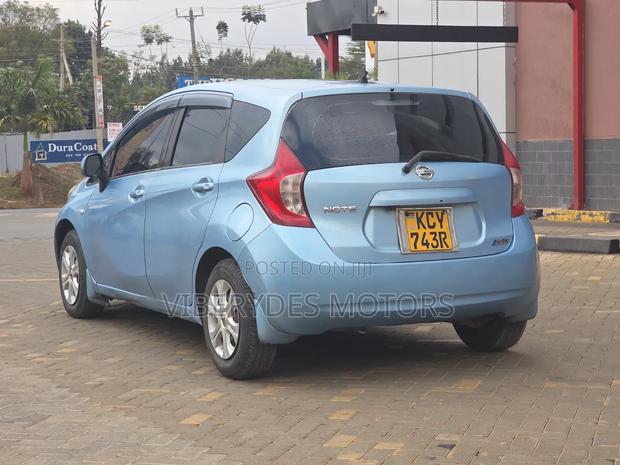 Nissan Note 2013 Blue