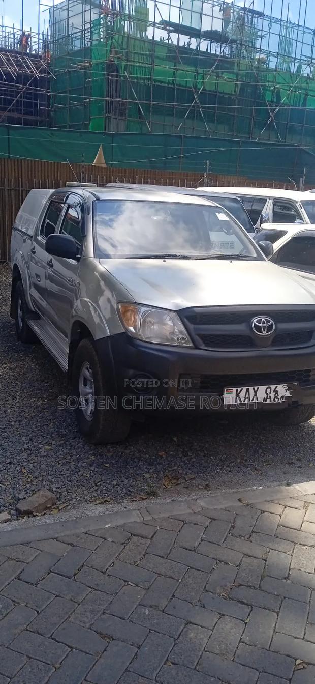 Toyota Hilux 2007 Silver