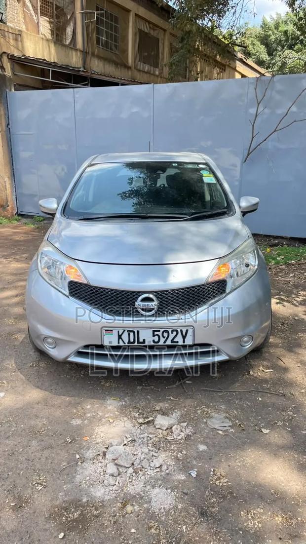 Nissan Note 2017 Silver