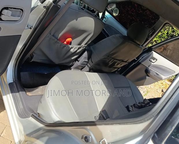 Nissan Wingroad 2004 Silver