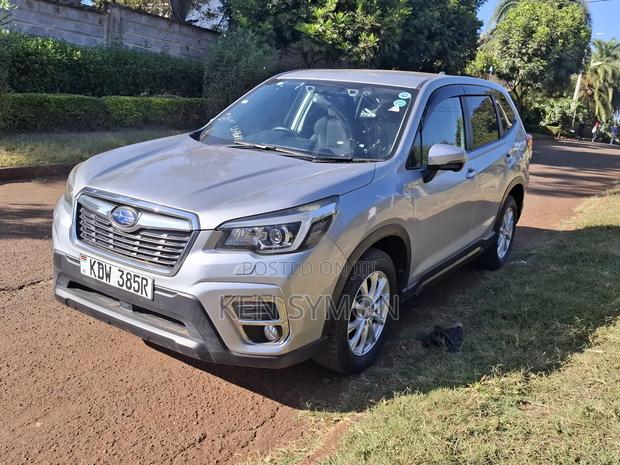 Subaru Forester 2018 Silver