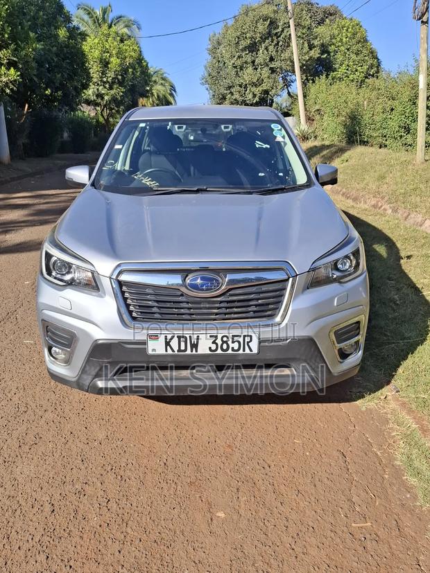 Subaru Forester 2018 Silver