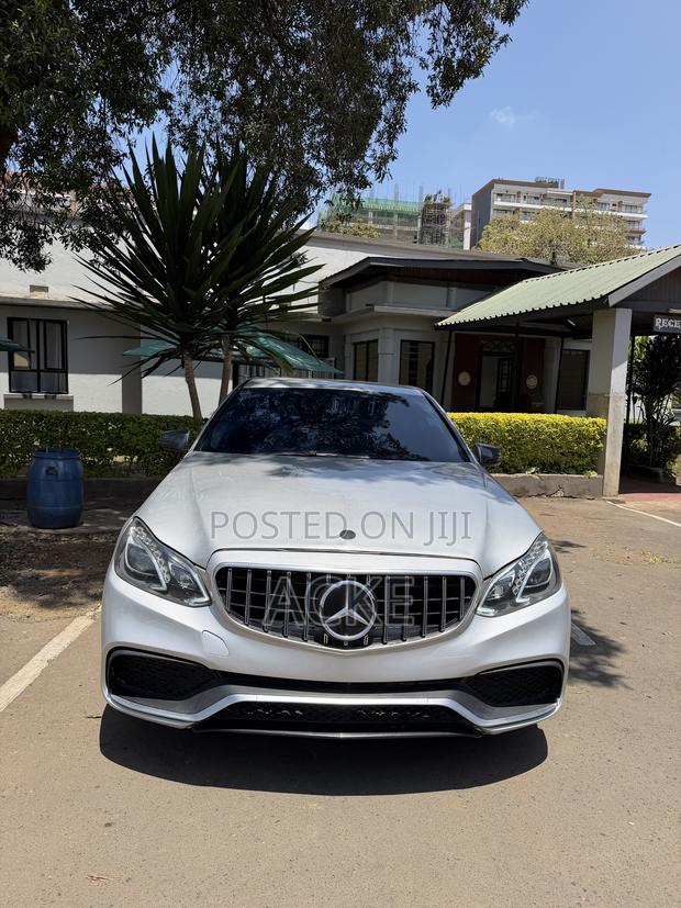 Mercedes-Benz E250 2010 Silver
