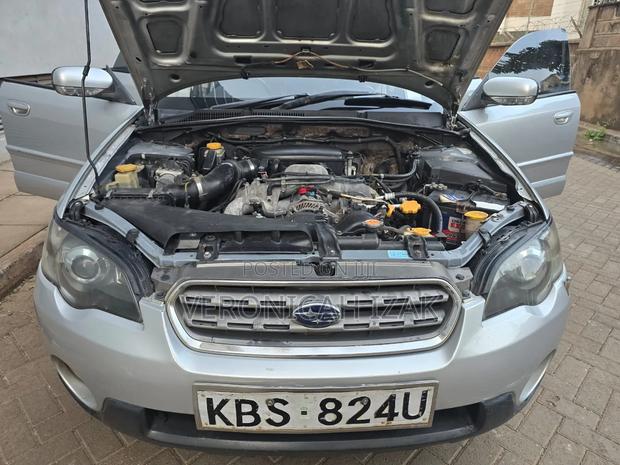 Subaru Outback 2005 Silver