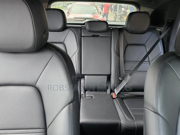 Porsche Cayenne S AWD 2019 Pearl