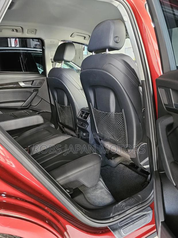 Audi Q5 2.0T Premium AWD quattro 2019 Burgundy