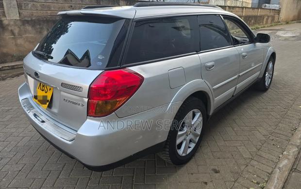 Subaru Outback 2005 Silver