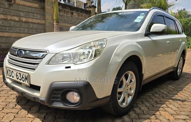 Subaru Outback 2014 Pearl