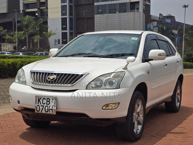 Toyota Harrier 2008 White