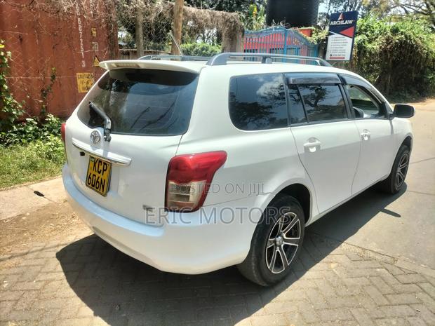 Toyota Corolla Fielder 2010 White