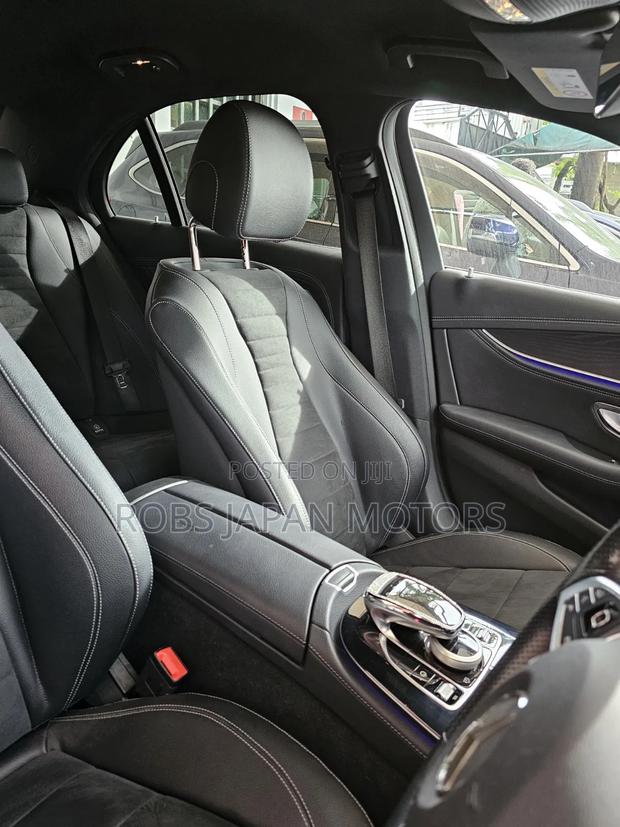 Mercedes-Benz E200 2019 Silver