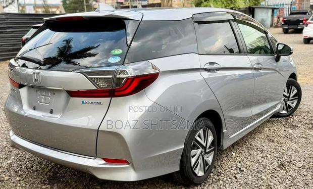 Honda Shuttle 2020 Silver