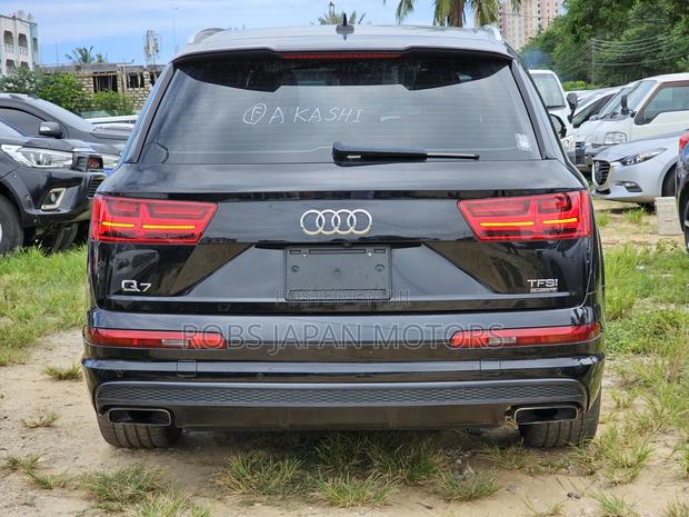 Audi Q7 2018 Black