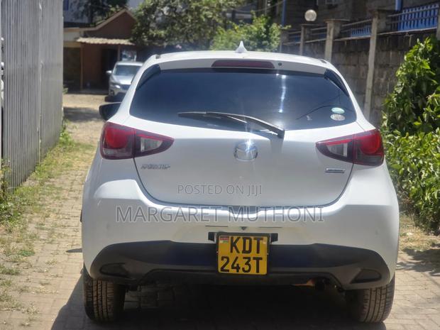 Mazda Demio 2018 White