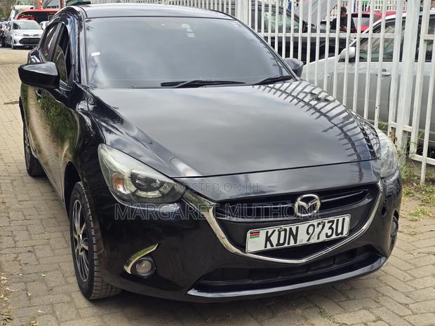 Mazda Demio 2016 Black