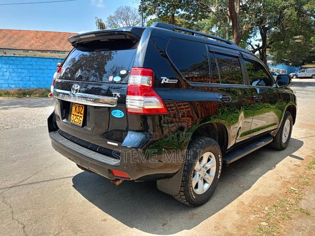 Toyota Land Cruiser Prado 2013 Matt Black