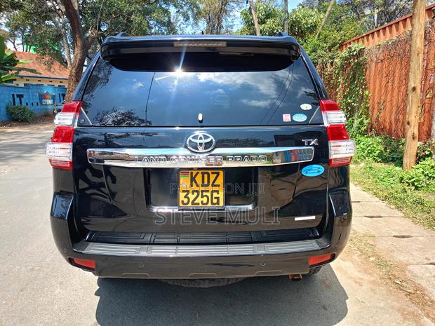 Toyota Land Cruiser Prado 2013 Matt Black