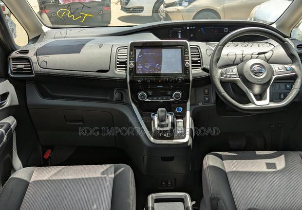 Nissan Serena 2019 Black