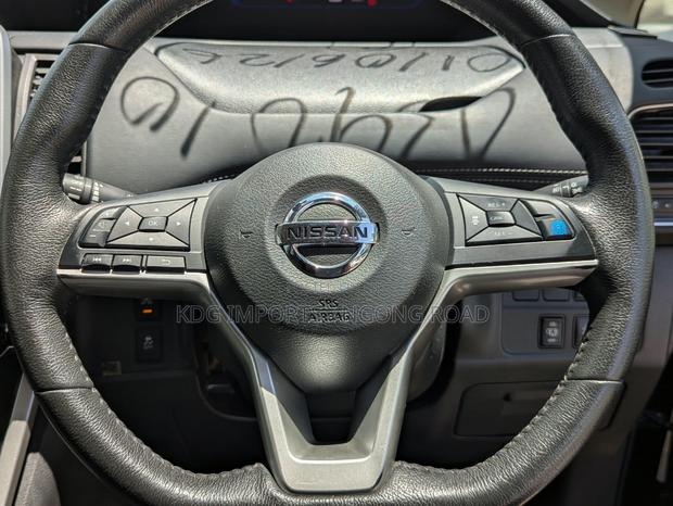 Nissan Serena 2019 Black