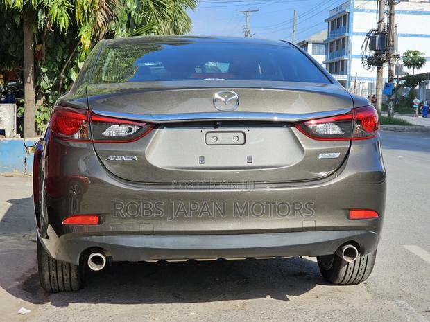 Mazda Atenza 2018 Brown