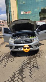 Toyota Hilux 2019 Silver for sale