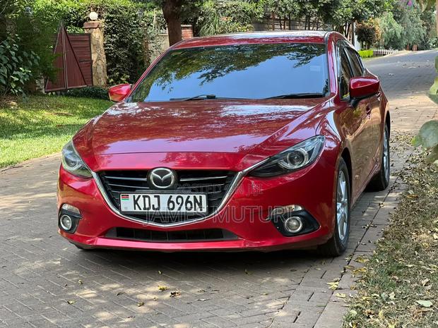 Mazda Axela 2015 Red
