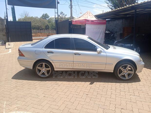 Mercedes-Benz C180 2007 Silver
