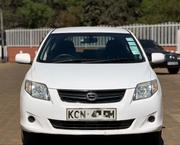 Toyota Corolla Fielder 2010 White for sale