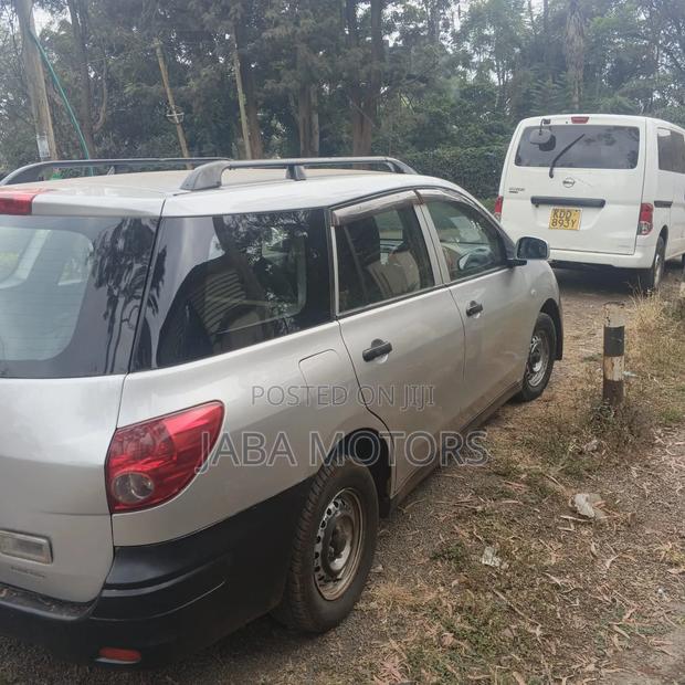 Nissan Advan 2015 Silver