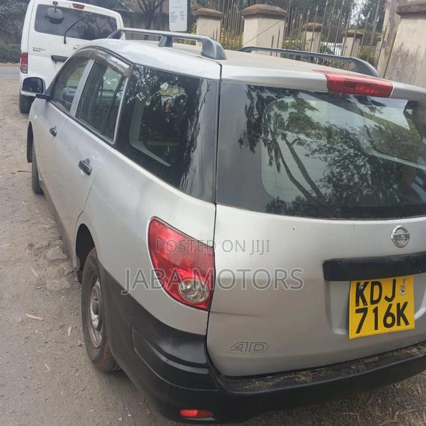 Nissan Advan 2015 Silver