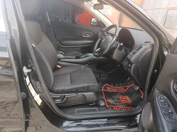 Honda Vezel 2015 Black