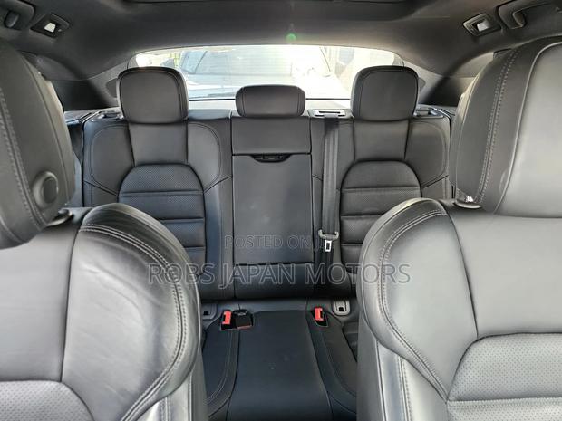 Porsche Macan 2018 Silver