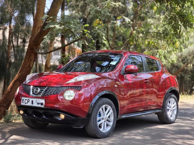Nissan Juke 2011 Red