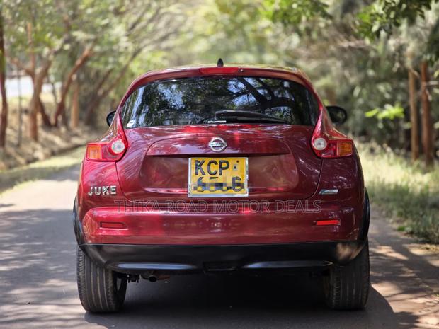 Nissan Juke 2011 Red