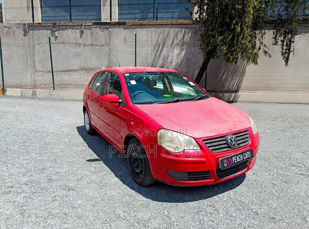 Volkswagen Polo 2006 Red