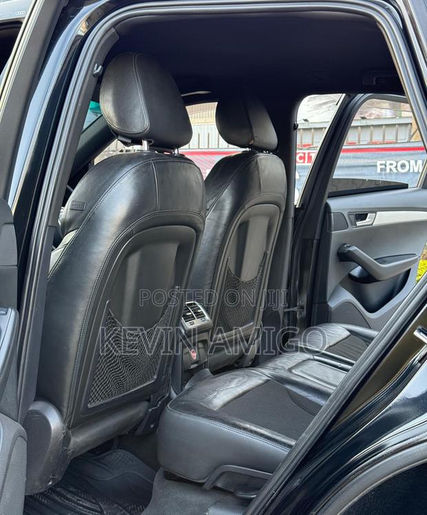 Audi Q5 2.0T Premium Quattro 2012 Black