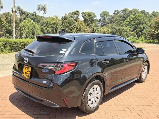 Toyota Corolla Touring 2019 Black