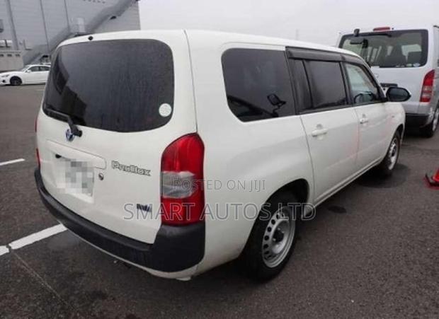 Toyota Probox 1.5 Hybrid GL 2021