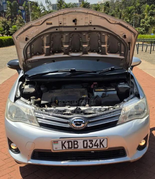 Toyota Axio 2014 Silver