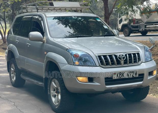 Toyota Land Cruiser Prado 2004 Silver