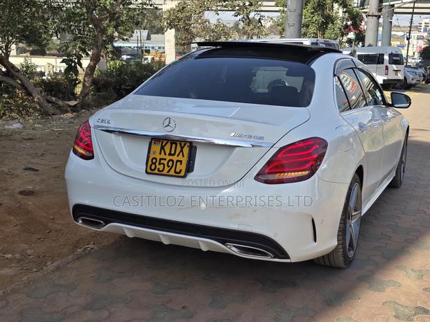Mercedes-Benz C200 2018 White