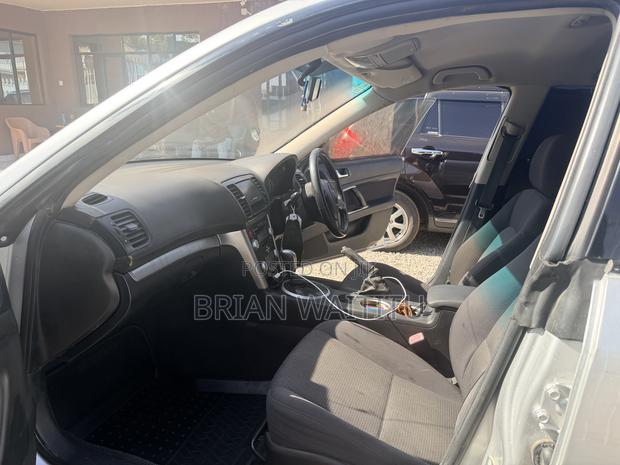 Subaru Outback 2.5i Wagon 2006 Silver