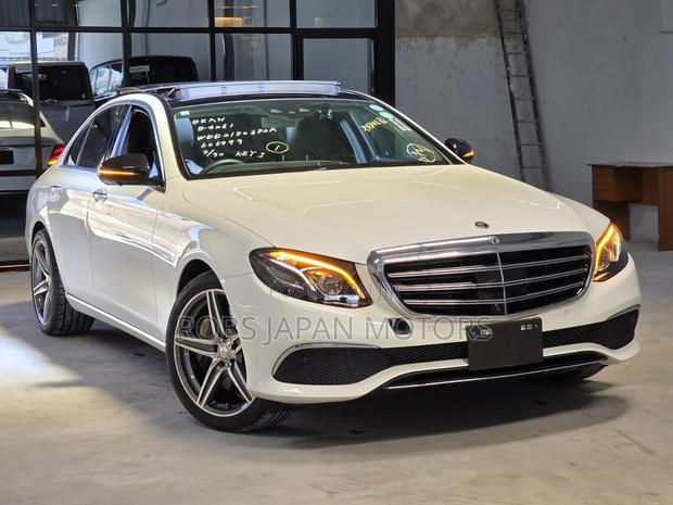 Mercedes-Benz E450 2020 White