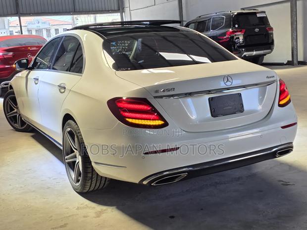 Mercedes-Benz E450 2020 White