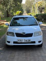 Toyota Corolla Fielder 2005 White for sale
