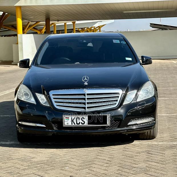 Mercedes-Benz E250 2011 Black