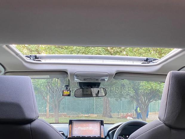 Toyota RAV4 2019 White