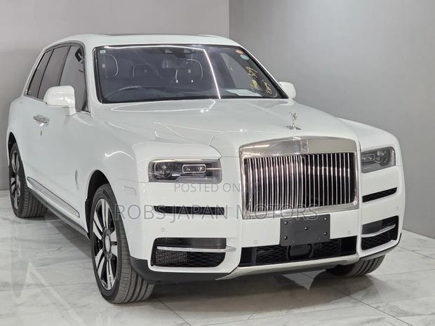Rolls-Royce Cullinan Base 2019 White